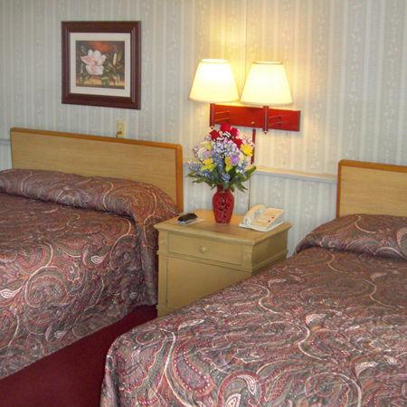 Economy Inn Express Warren Chambre photo