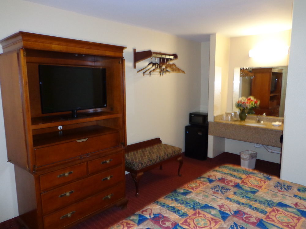 Economy Inn Express Warren Extérieur photo